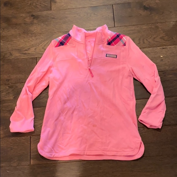 Vineyard Vines Other - vineyard vines pullover!